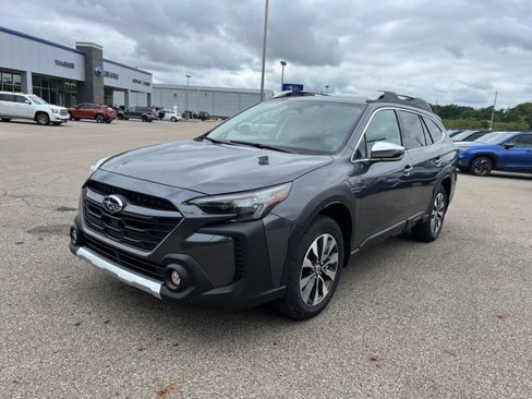 New 2025 Subaru Outback Touring image 3