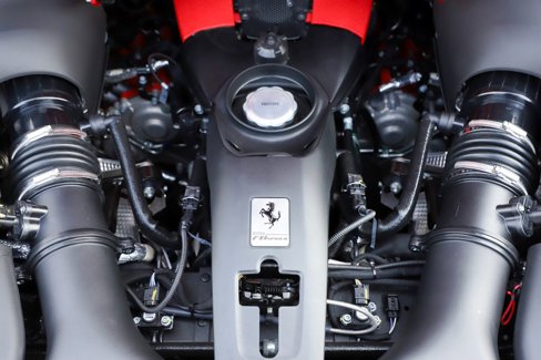 Certified 2021 Ferrari F8 Tributo image 40