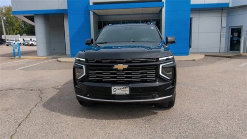 Certified 2025 Chevrolet Suburban High Country w/ Sun And Tow Package image 3