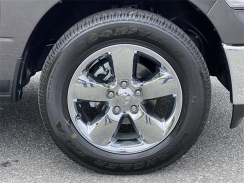 New 2024 RAM 1500 Tradesman w/ Tradesman SXT Package image 9