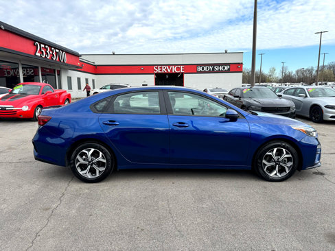 Used 2021 Kia Forte LXS image 2