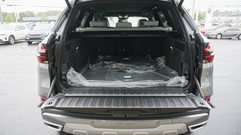New 2026 BMW X5 xDrive40i w/ Climate Comfort Package image 6