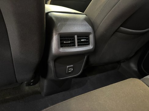 Used 2022 Chevrolet Equinox LT image 25