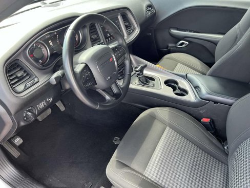 Used 2023 Dodge Challenger SXT image 16