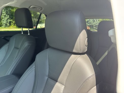 New 2025 Buick Envision Preferred image 19