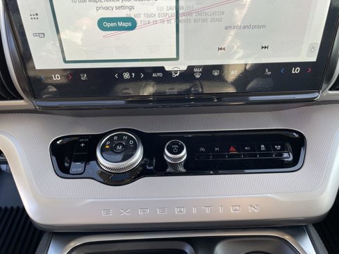 New 2025 Ford Expedition Active image 17