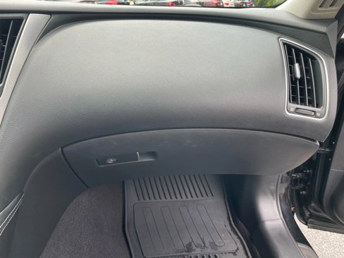 Used 2015 INFINITI Q50 Premium w/ Navigation Package image 27