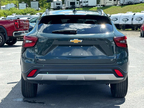 Used 2025 Chevrolet Trax LT image 6