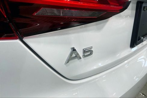 Certified 2025 Audi A5 2.0T Premium Plus image 8