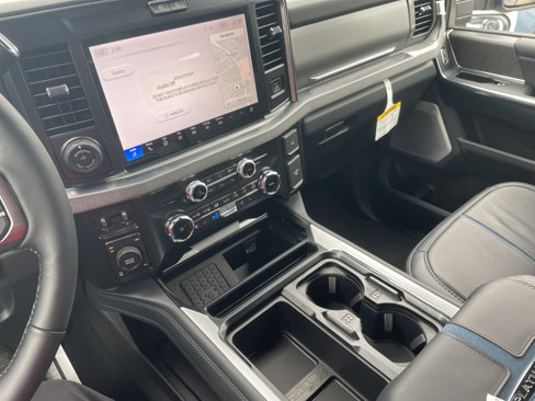 New 2025 Ford F250 Platinum image 10