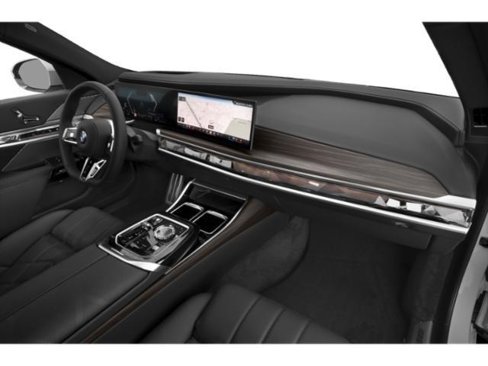 New 2026 BMW 760i xDrive w/ Executive Package image 18