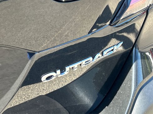 New 2025 Subaru Outback Limited image 13