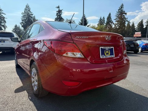 Used 2017 Hyundai Accent SE image 3