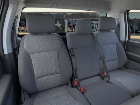 New 2025 Ford F350 XLT image 10