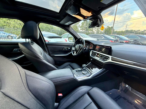 Used 2020 BMW 330i Sedan w/ Convenience Package image 25