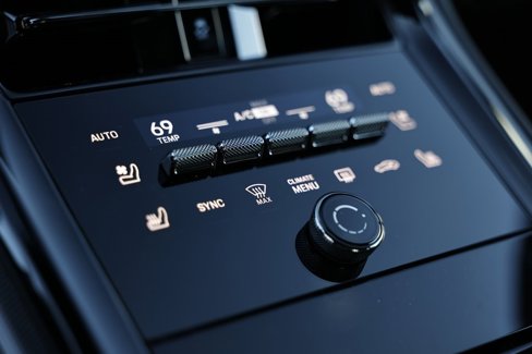 New 2025 Porsche Panamera 4 image 42