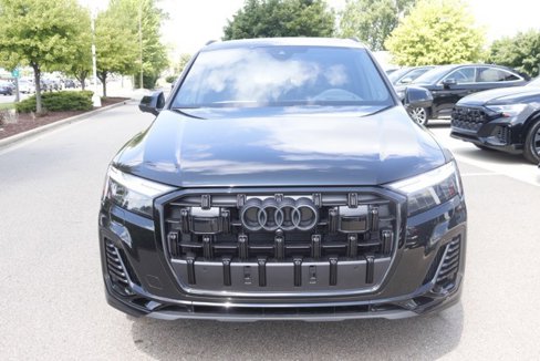 New 2025 Audi Q7 3.0T Prestige image 11