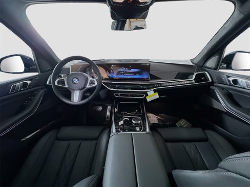 New 2026 BMW X7 xDrive40i w/ M Sport Package image 9