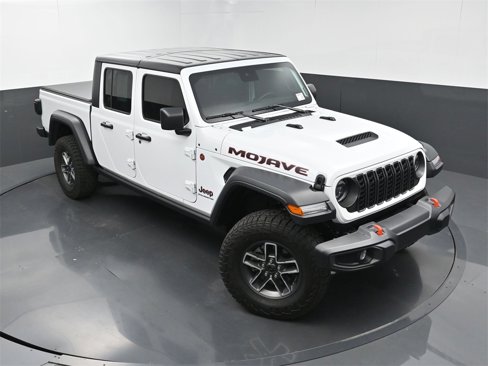 Used 2024 Jeep Gladiator Mojave w/ Safety Group image 32