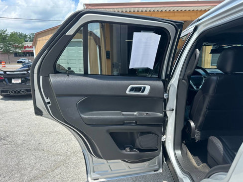 Used 2015 Ford Explorer Limited w/ Equipment Group 302A image 10