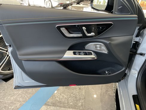 New 2026 Mercedes-Benz E 53 AMG 4MATIC Sedan image 17