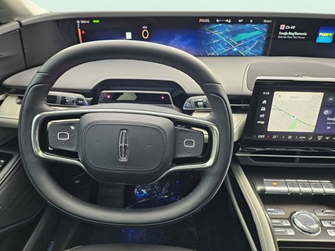 New 2025 Lincoln Nautilus Premier w/ Equipment Group 102A image 23