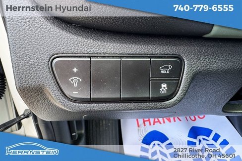 Used 2024 Kia Seltos SX w/ SX Sunroof Package image 18
