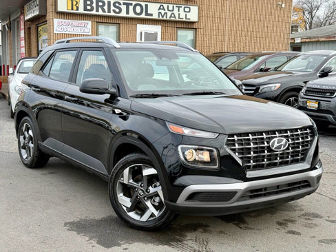 Used 2024 Hyundai Venue SEL image 40