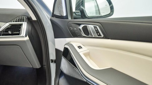 New 2026 BMW ALPINA XB7 image 27