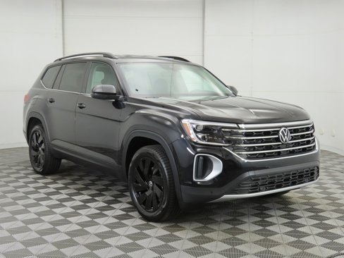 New 2026 Volkswagen Atlas SE image 4