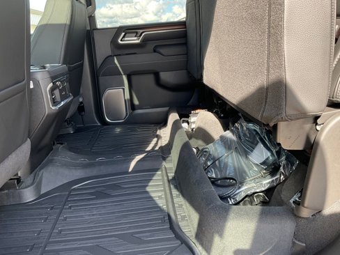 New 2026 GMC Sierra 3500 Denali w/ Denali Reserve Package image 23