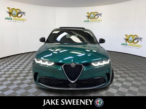 New 2024 Alfa Romeo Tonale Ti w/ Premium Interior Package image 3