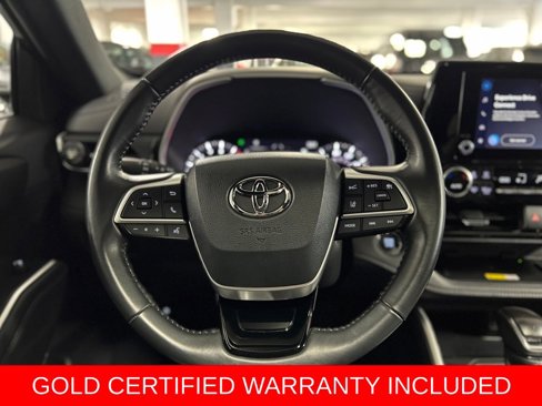 Certified 2023 Toyota Highlander XSE image 37