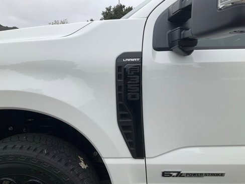 Used 2025 Ford F350 Lariat w/ Black Appearance Package image 22