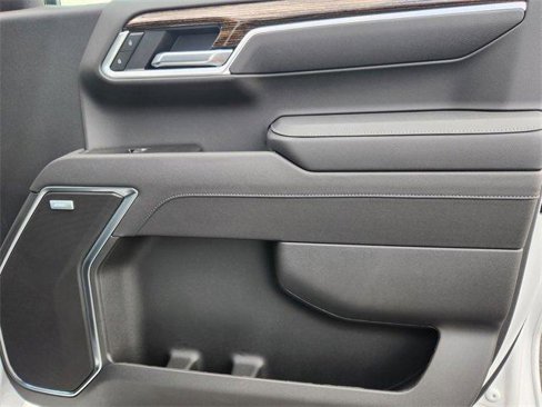 New 2026 GMC Sierra 1500 Elevation image 17