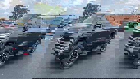 New 2026 Chevrolet Silverado EV Trail Boss image 11