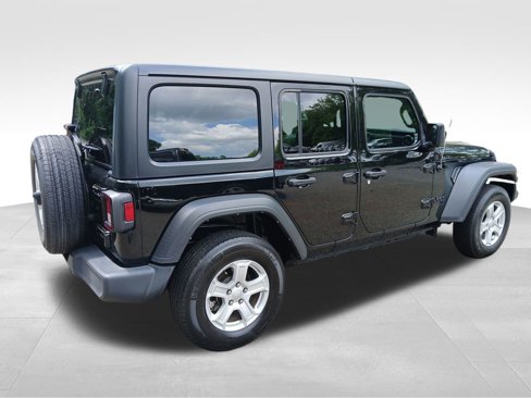 Used 2023 Jeep Wrangler Sport S image 5