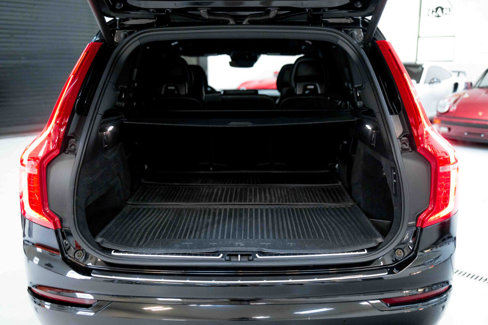 Used 2021 Volvo XC90 T8 R-Design w/ Advanced Package image 84