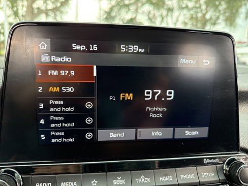 Used 2021 Kia Forte LXS image 27