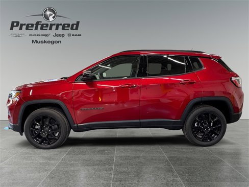 New 2026 Jeep Compass Latitude image 2
