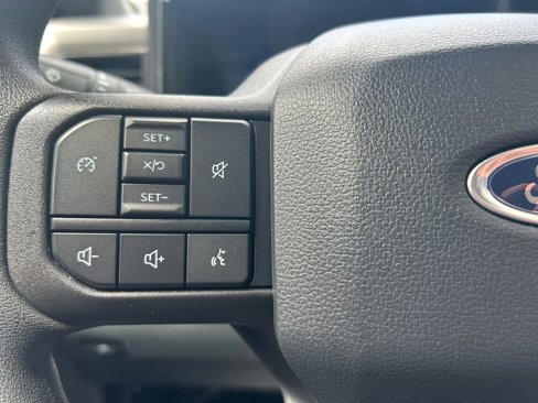 Used 2024 Ford F350 XLT w/ Black Appearance Package image 17