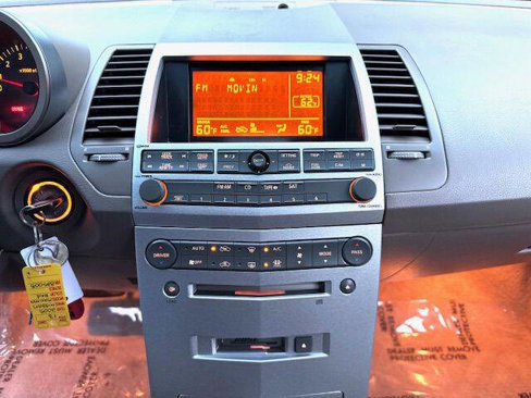 Used 2005 Nissan Maxima 3.5 SL w/ (S03) Driver Preferred Pkg image 15