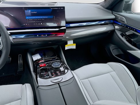 New 2026 BMW M5 w/ Carbon Package image 17