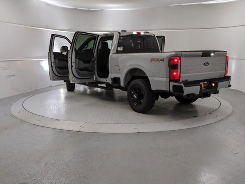 New 2026 Ford F250 XL image 10