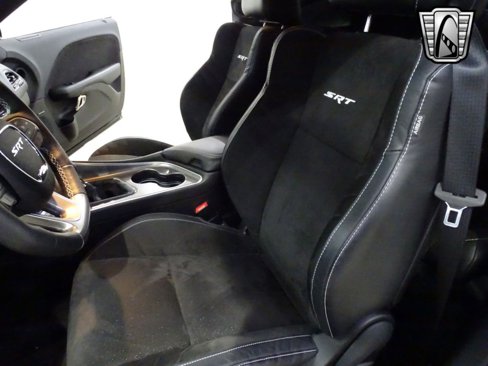 Used 2015 Dodge Challenger SRT Hellcat image 21
