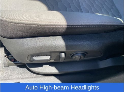 Used 2020 Chevrolet Equinox LS w/ LS Convenience Package image 17