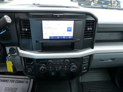 Used 2025 Ford F250 XLT w/ F-250 >10K GVWR Package image 21