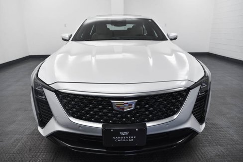 Used 2025 Cadillac CT5 Premium Luxury image 2