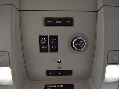 Used 2015 Chevrolet Tahoe LTZ image 32
