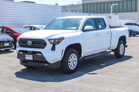 New 2025 Toyota Tacoma SR5 image 3